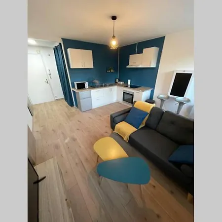 Petit Cosy A *